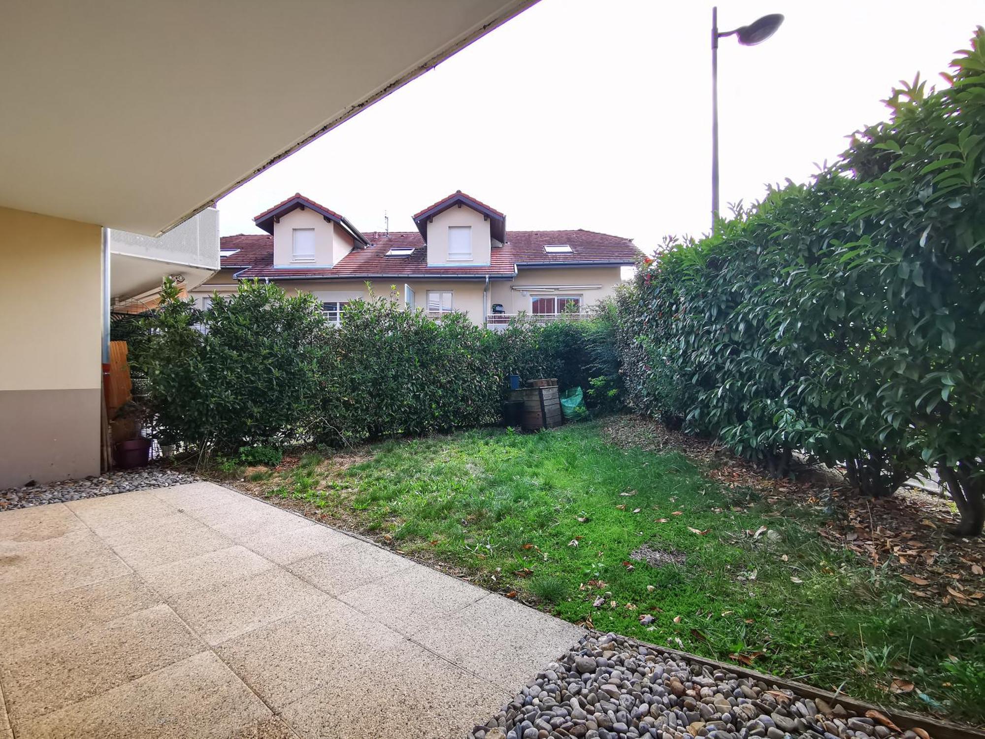 Leman Holidays - Le Chatelain Apartment Thonon-les-Bains Bagian luar foto